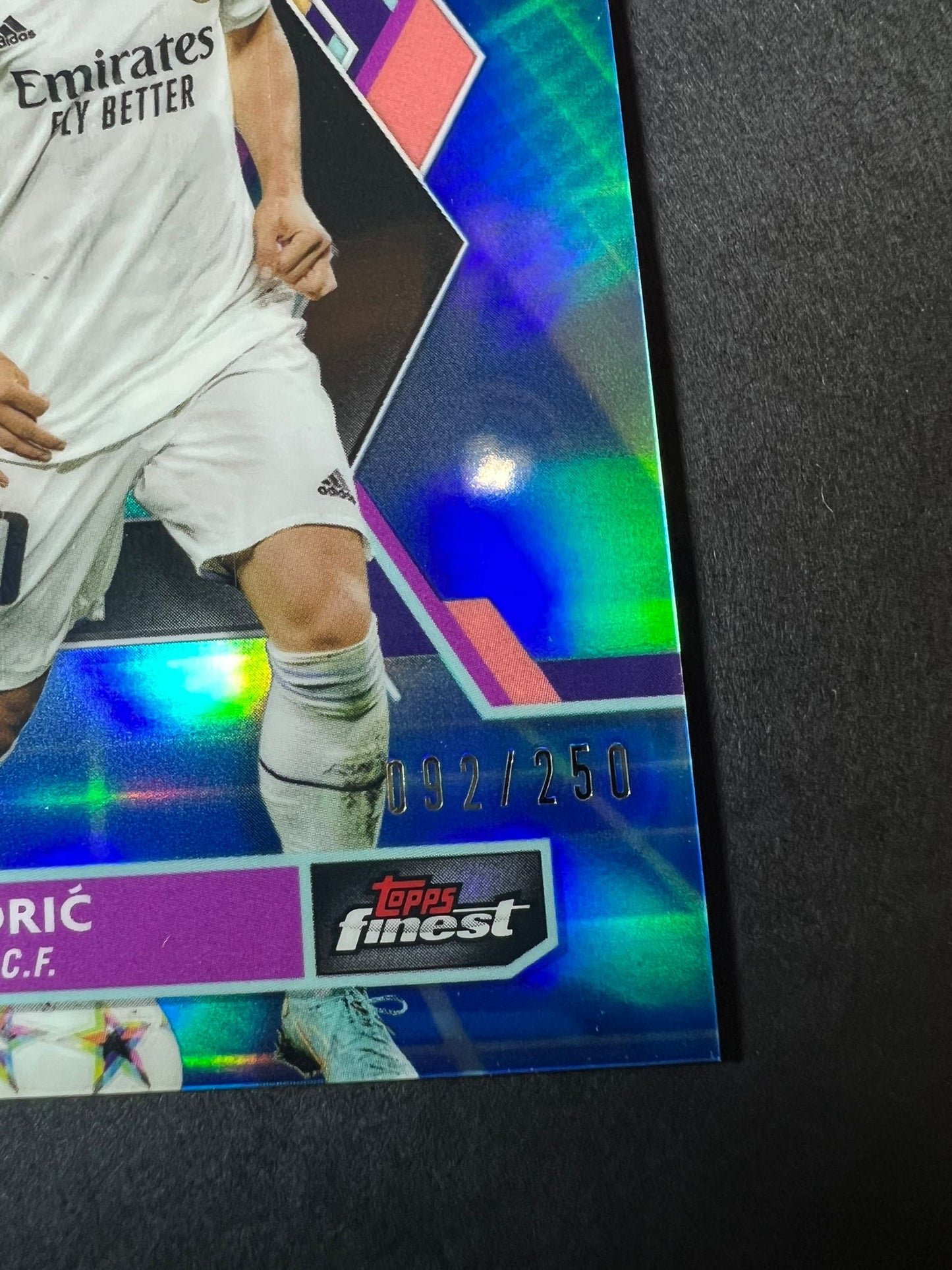 LUKA MODRIC TOPPS FINEST 2022 - 2023 Blue Vaporwave /250